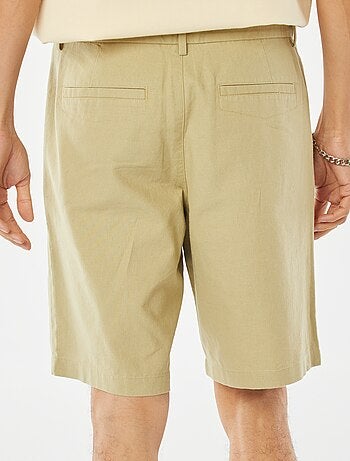 Bermudas chino em linho misturado