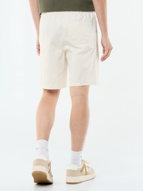 Bermudas chino em sarja - Kiabi