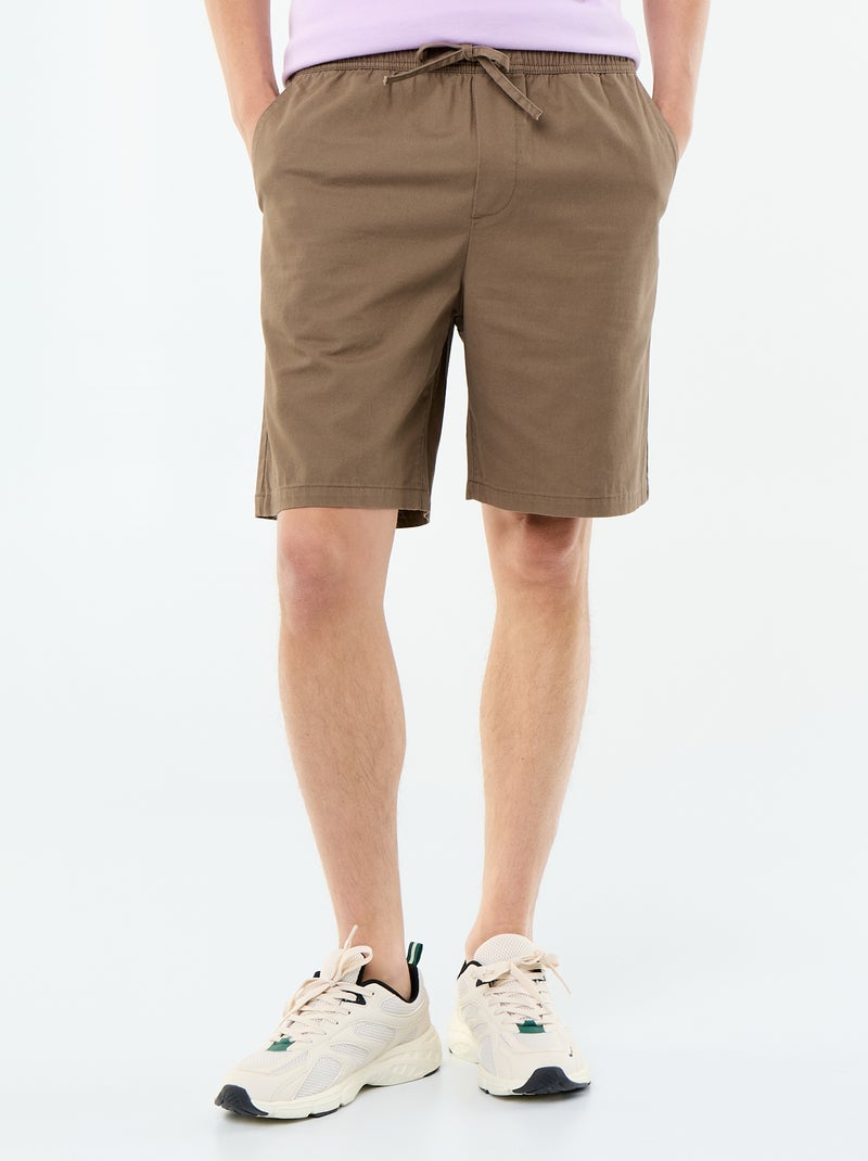 Bermudas chino em sarja Castanho - Kiabi