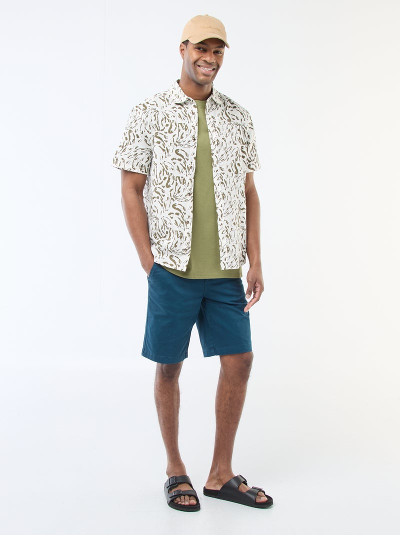 Bermudas chino em sarja lisa Azul - Kiabi
