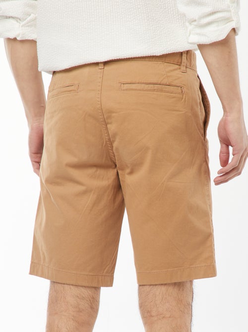 Bermudas chino em sarja lisa - Kiabi Bermudas chino em sarja lisa - Kiabi