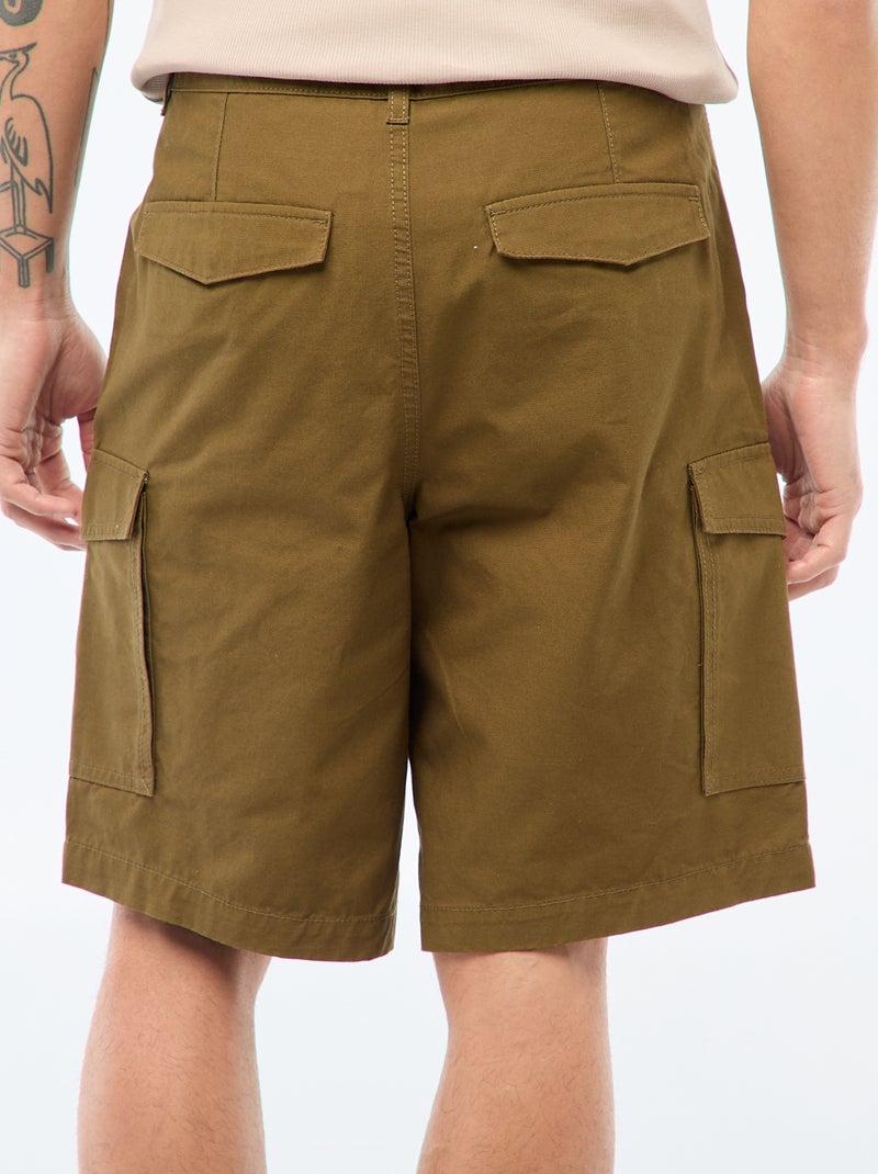 Bermudas chino em sarja lisa com vários bolsos Caqui - Kiabi