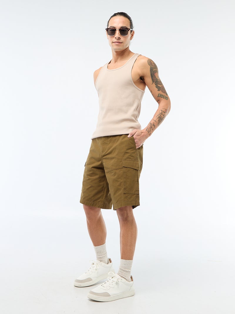Bermudas chino em sarja lisa com vários bolsos Caqui - Kiabi