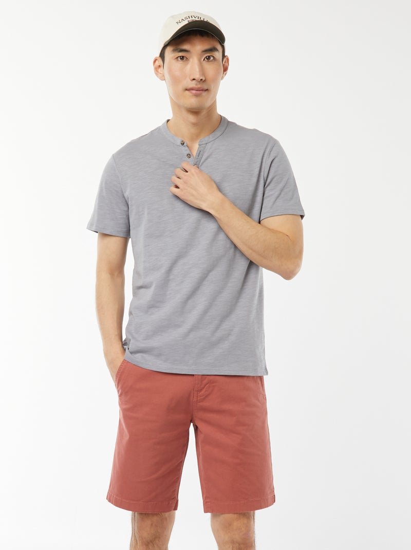 Bermudas chino em sarja lisa Rosa - Kiabi