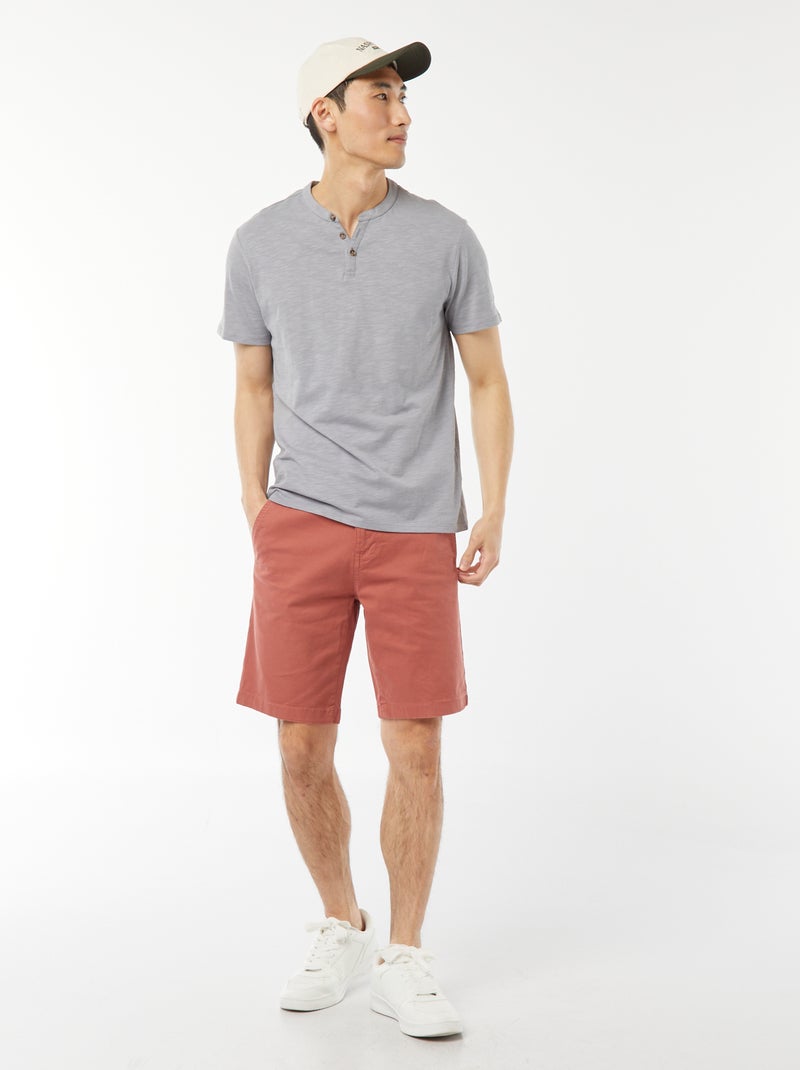 Bermudas chino em sarja lisa Rosa - Kiabi