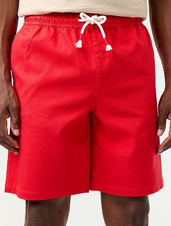 Bermudas chino em tecido dobby