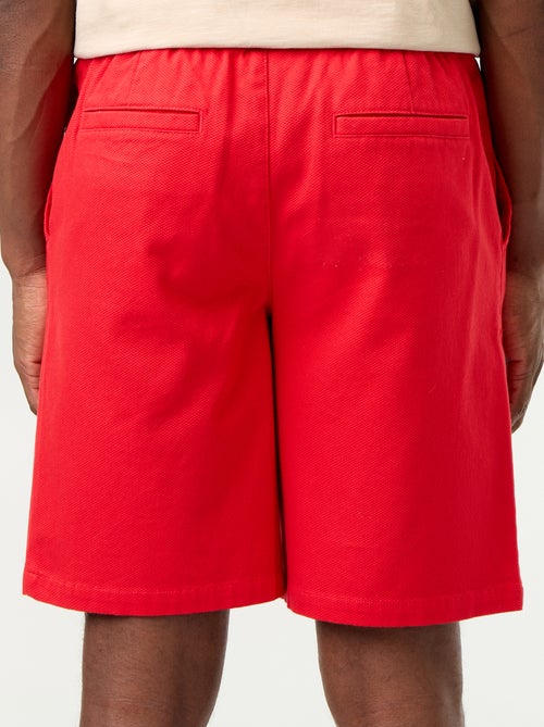 Bermudas chino em tecido dobby - Kiabi Bermudas chino em tecido dobby - Kiabi