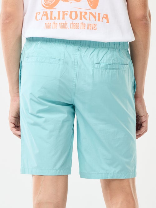 Bermudas chino lisas com atilhos de apertar - Kiabi Bermudas chino lisas com atilhos de apertar - Kiabi