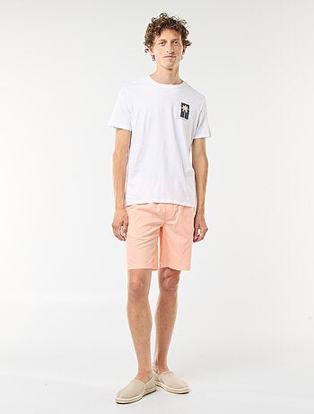 Bermudas chino lisas com atilhos de apertar