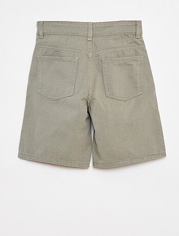 Bermudas chino