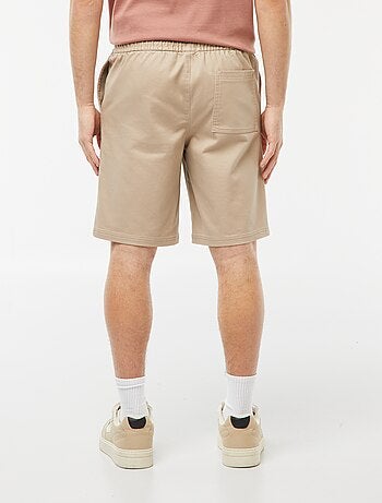 Bermudas chiques de corte direito