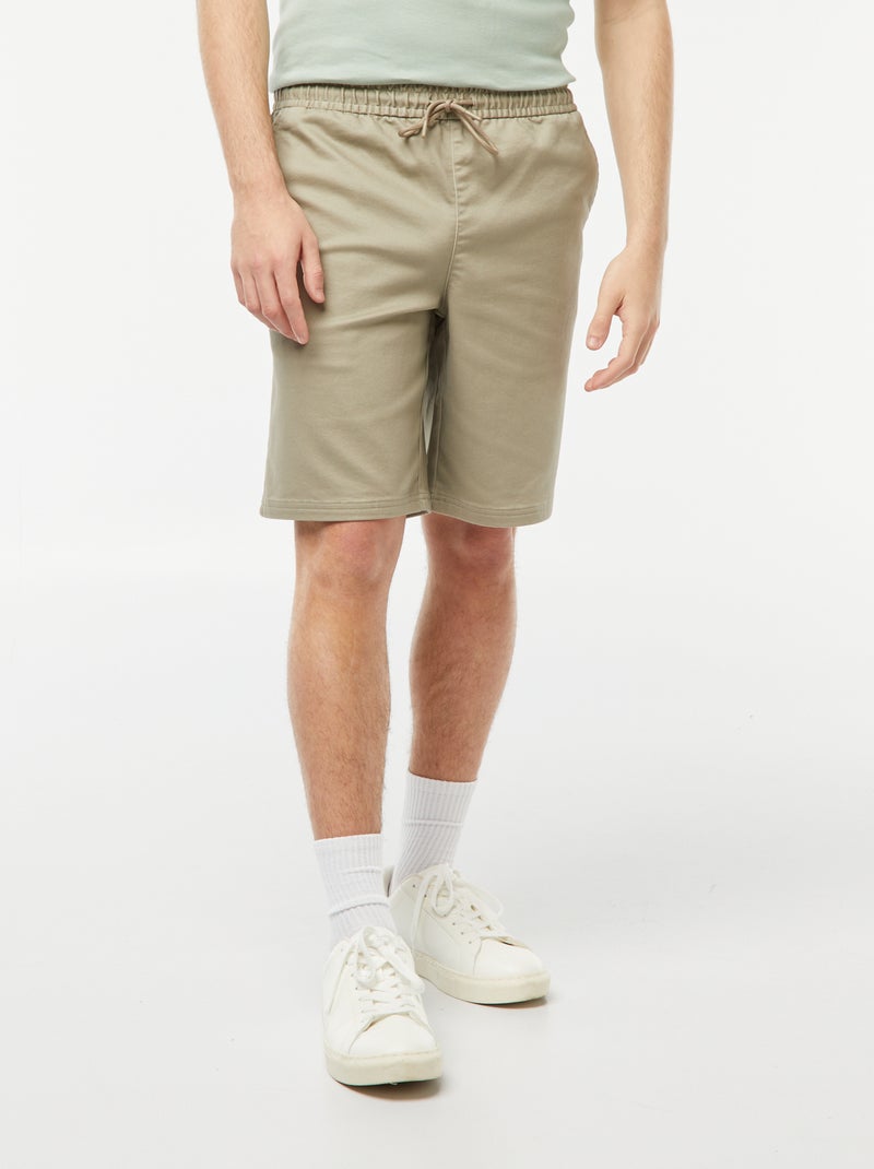 Bermudas chiques de corte direito VERDE - Kiabi