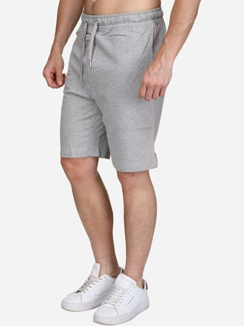 Bermudas com atacadores - Torrente - Kiabi Bermudas com atacadores - Torrente - Kiabi