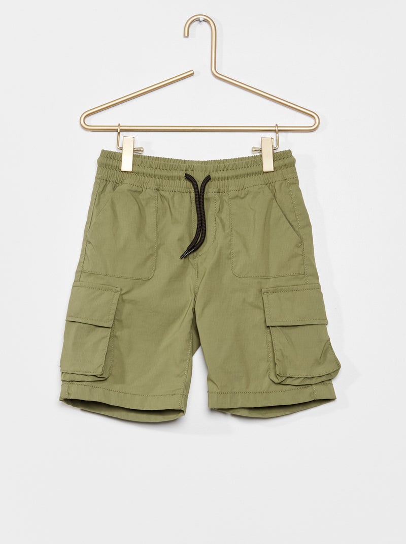 Bermudas com bolsos battle Verde Lichene - Kiabi