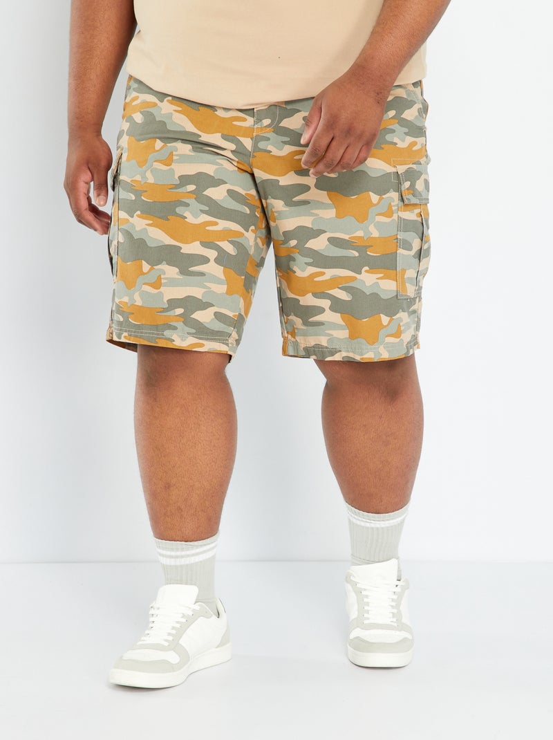 Bermudas com bolsos cargo CAQUI - Kiabi