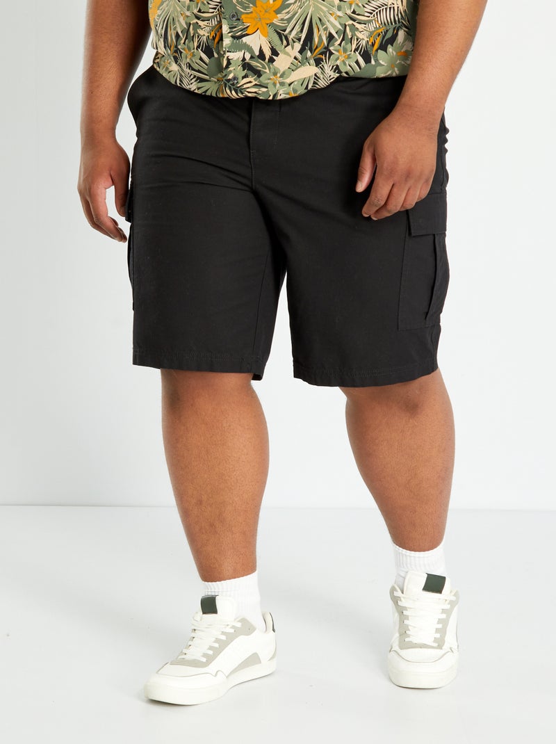 Bermudas com bolsos cargo Preto - Kiabi