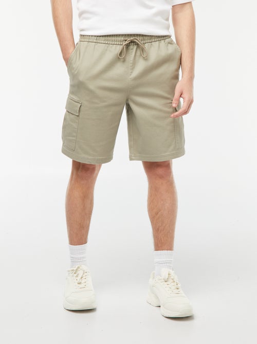 Bermudas com bolsos com abas - Kiabi