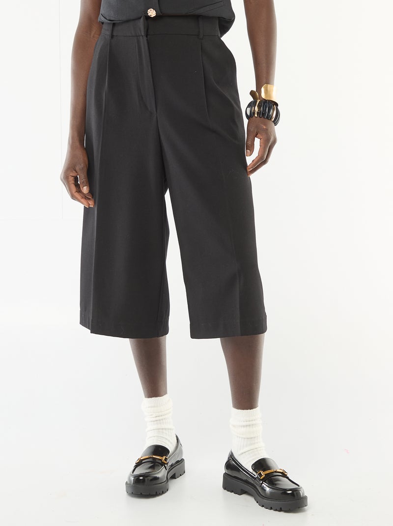 Bermudas com pregas de cintura subida Preto - Kiabi