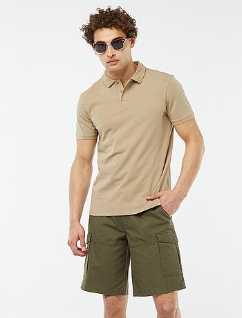 Bermudas com vários bolsos