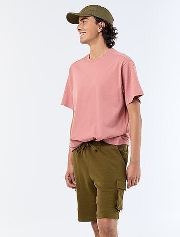 Bermudas em moletão leve com bolsos de aba