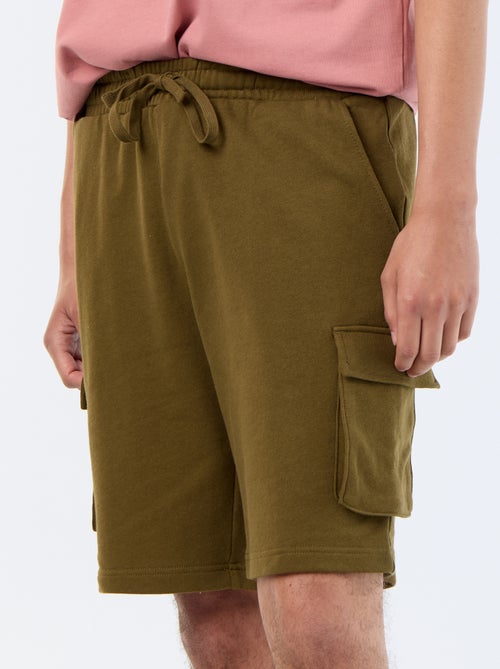 Bermudas em moletão leve com bolsos de aba - Kiabi