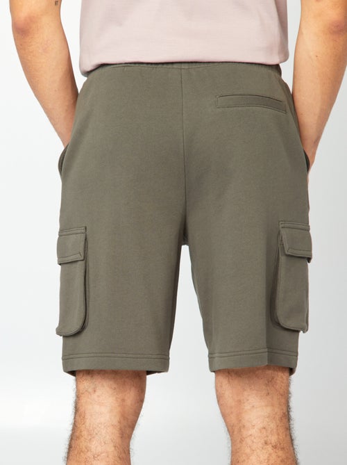 Bermudas em moletão leve com vários bolsos - Kiabi