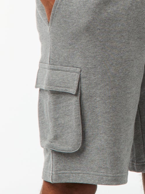 Bermudas em moletão leve com vários bolsos - Kiabi