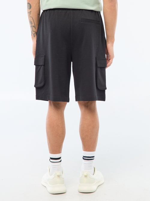 Bermudas em moletão leve com vários bolsos - Kiabi Bermudas em moletão leve com vários bolsos - Kiabi