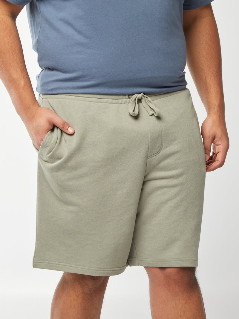 Bermudas em moletão leve lisas VERDE - Kiabi