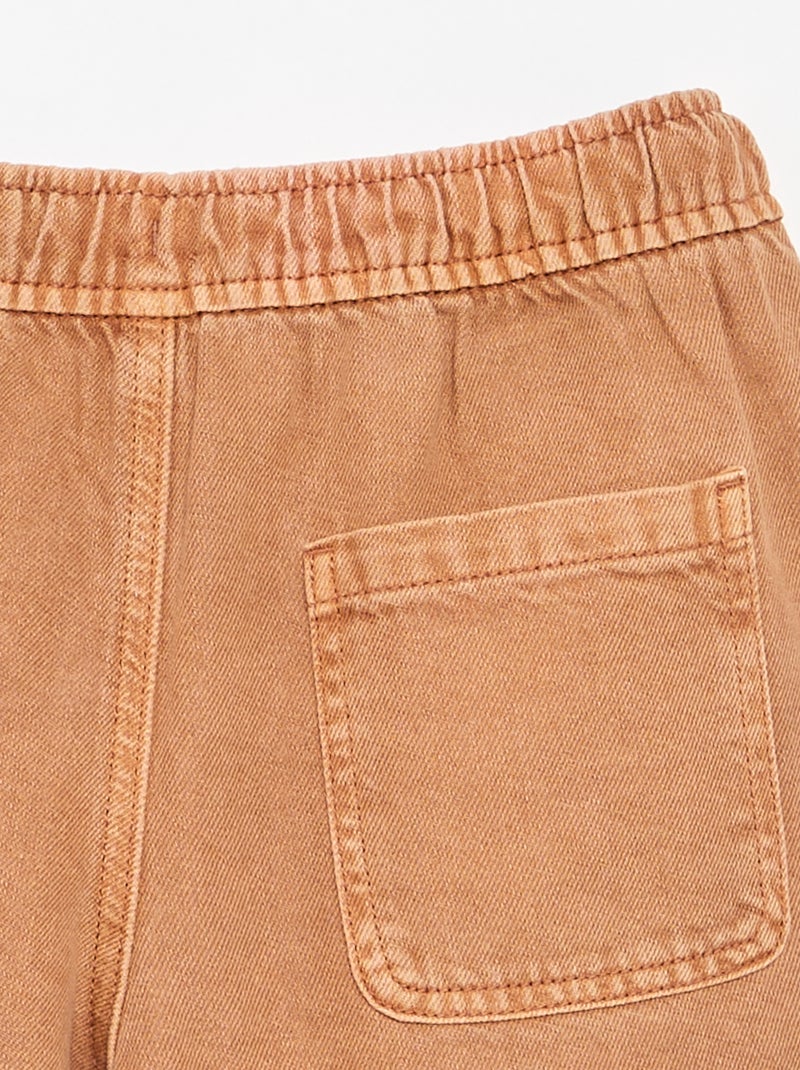 Bermudas em sarja Castanho - Kiabi