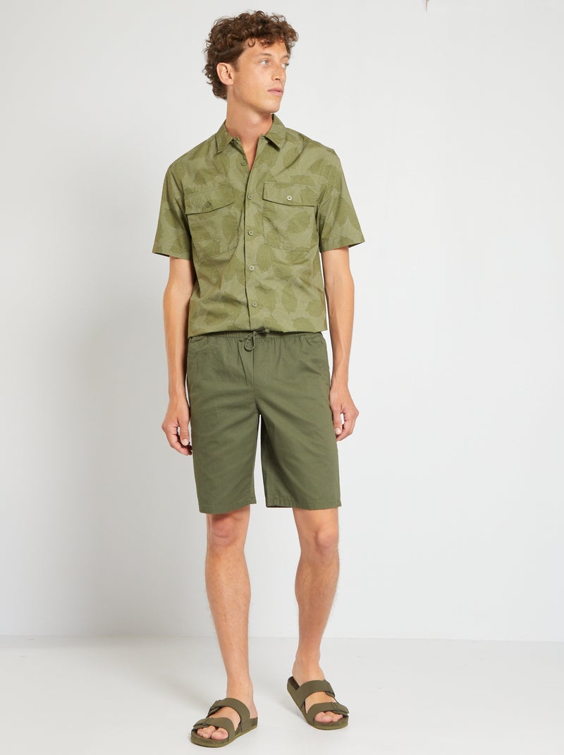 Bermudas em sarja VERDE - Kiabi