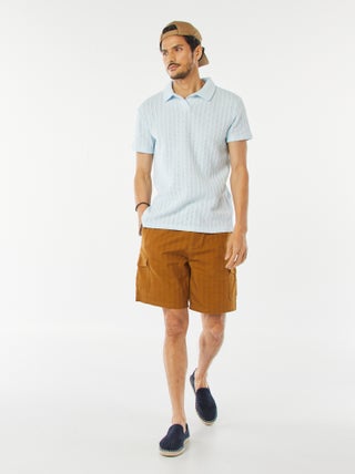 Bermudas em twill com vários bolsos