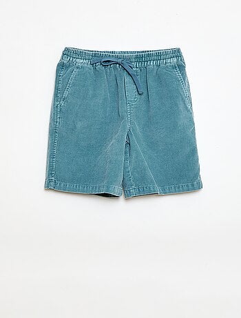 Bermudas em veludo cotelê