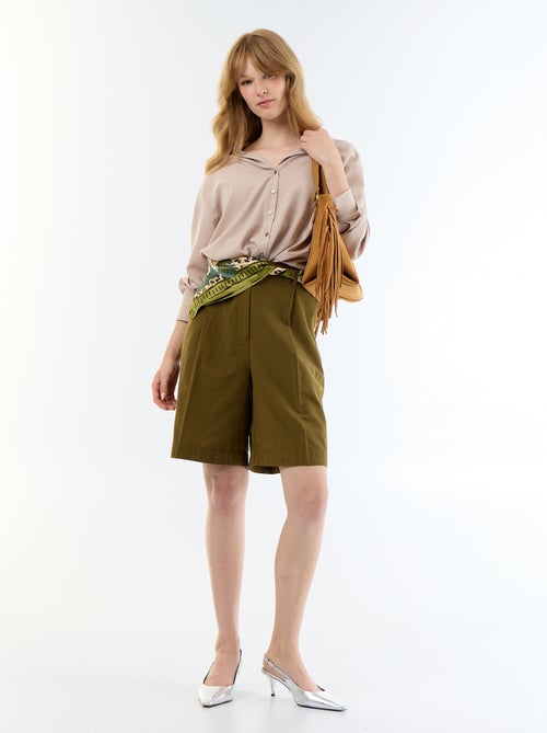 Bermudas largas em linho misto com pregas - Kiabi Bermudas largas em linho misto com pregas - Kiabi