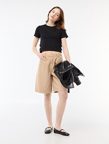 Bermudas largas em sarja