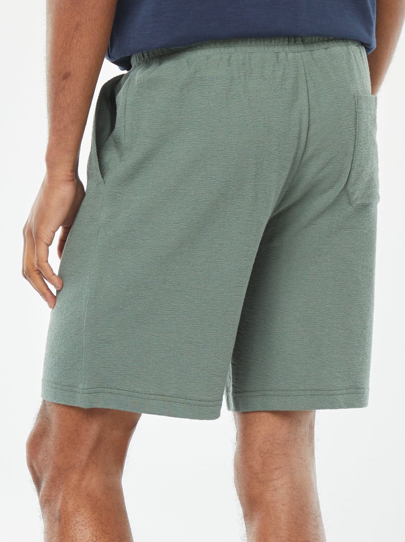 Bermudas lisas com bolsos VERDE - Kiabi
