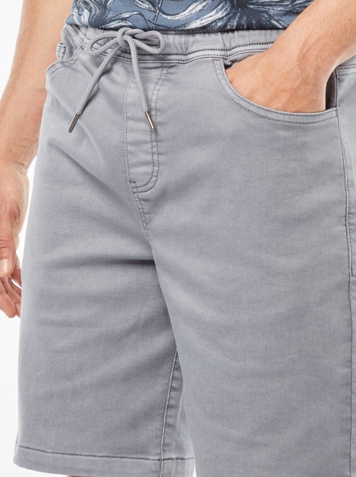 Bermudas lisas com cintura elástica e atilho para apertar - Kiabi