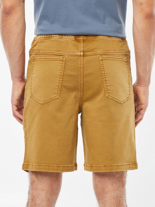 Bermudas lisas com cintura elástica e atilho para apertar - Kiabi Bermudas lisas com cintura elástica e atilho para apertar - Kiabi