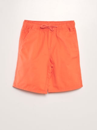 Bermudas lisas