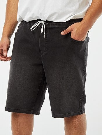 Bermudas slim em ganga elástica