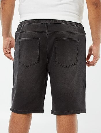 Bermudas slim em ganga elástica