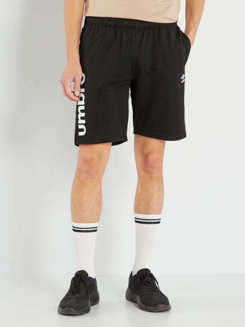 Bermudas 'Umbro' PRETO - Kiabi