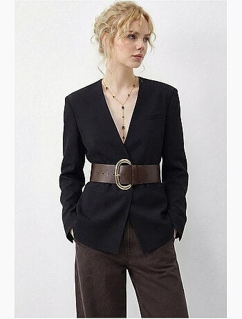 Blazer com decote em v e cinto lucci