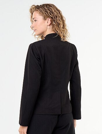 Blazer com detalhe de fecho mandarim