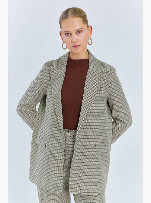 Blazer comprido em crepe aos quadrados mixray - Kiabi Blazer comprido em crepe aos quadrados mixray - Kiabi