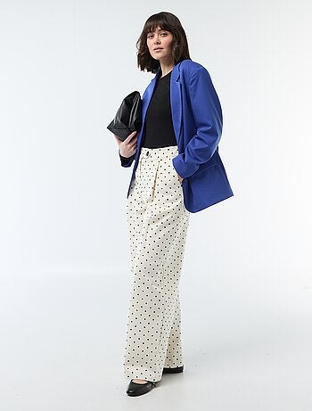 Blazer de alfaiataria com corte oversized