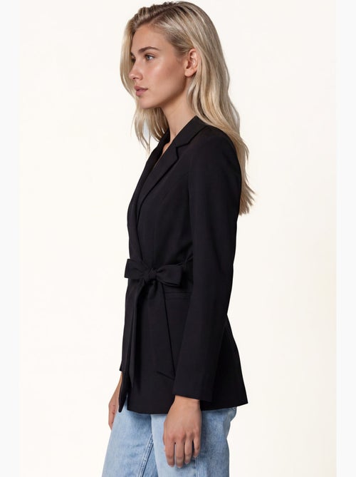 Blazer longo com gola xale e fecho com laço bdart - Kiabi Blazer longo com gola xale e fecho com laço bdart - Kiabi