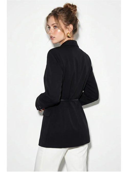Blazer longo em crepe com gola xale lucci - Kiabi Blazer longo em crepe com gola xale lucci - Kiabi