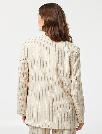 Blazer oversize às riscas