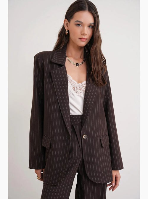 Blazer oversized às riscas mixray - Kiabi Blazer oversized às riscas mixray - Kiabi